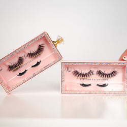 'Angelic' strip lashes